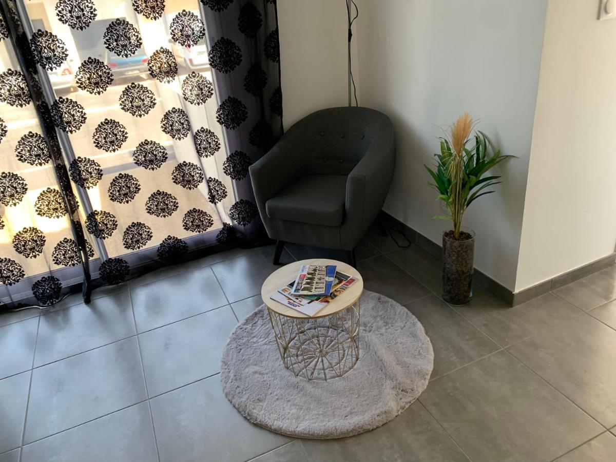 Maison De L'Occitanie Villa Bessan Esterno foto