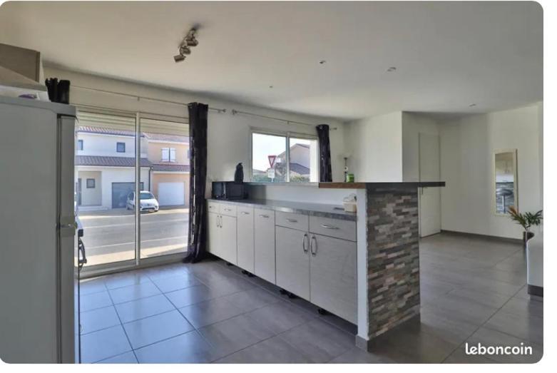 Maison De L'Occitanie Villa Bessan Esterno foto